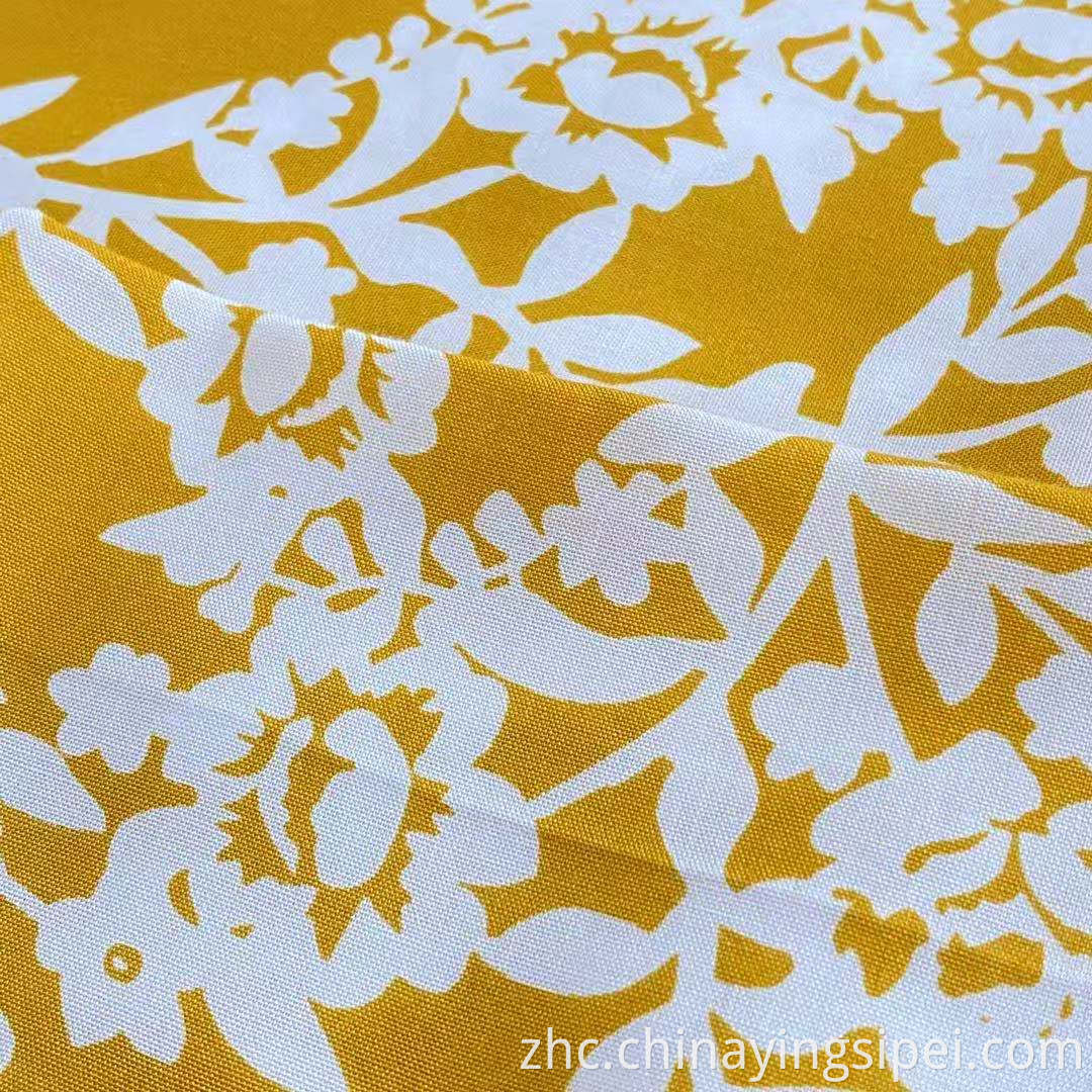 优质流行的45s编织服装100％人造丝花卉玫瑰花印花边框面料